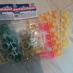 ミニ四駆　タイヤセットです！のサムネイル