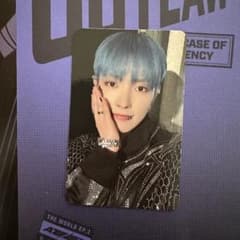 ATEEZ OUTLAW MINIRECORD 2.0 トレカ ホンジュン - メルカリ