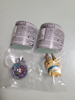Thumbnail of 妖怪ウォッチ　めじるしアクセサリー　妖怪メダル　コマじろう　ガチャガチャ