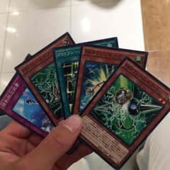 遊戯王パックのサムネイル