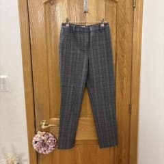 美品　PLST グレー系チェック パンツのサムネイル