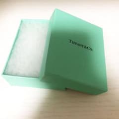 TIFFANY ティファニー 空箱のサムネイル