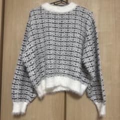 ファー長袖ニット【値段交渉OK!】のサムネイル