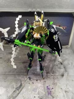 コトブキヤ メガミデバイス 朱羅 玉藻ノ前 塗装済み完成品のサムネイル