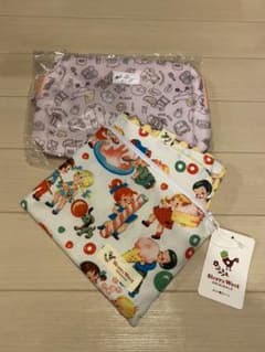 おむつポーチ＆おむつ替えシートのサムネイル