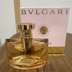 数回使用のみ BVLGARI Rose Essentielle 50ml 香水 - メルカリ