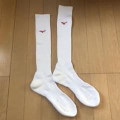 美品‼️未使用　バレーボールハイソックス白24センチのサムネイル