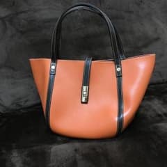 トートバッグのサムネイル