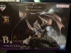 몬스터 헌터 20th Anniversary 미라보레아스 피규어