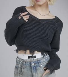 ENYYM ダメージニット クロップド丈 長袖のサムネイル