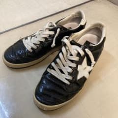 GOLDEN GOOSE (ゴールデングース)スニーカーのサムネイル