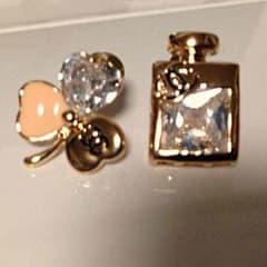 正規品 シャネル ノベルティピアスのサムネイル