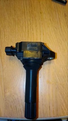 純正イグニッションコイル SU003-04713 86BRZ 前期用 - メルカリ