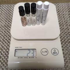 【CHANEL×Dior】ミニ香水セット売りのサムネイル