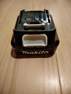 マキタ　10.8v 1.5Aのサムネイル