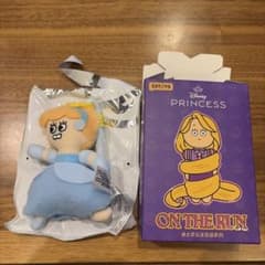 52TOYS Disney PRINCESS シンデレラ ぬいぐるみのサムネイル