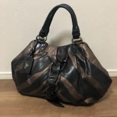 【最終値下げ】PRADA プラダ レザーハンドバッグのサムネイル