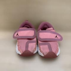 Jordan ベビー スニーカー ピンクのサムネイル