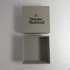 Vivienne Westwood ギフトボックス 空箱のサムネイル