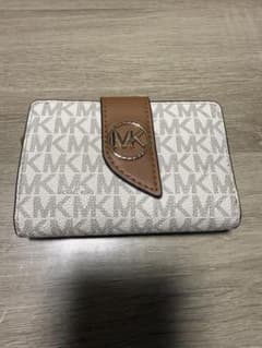 MICHAEL KORS 二つ折り財布 MKロゴ バニラのサムネイル