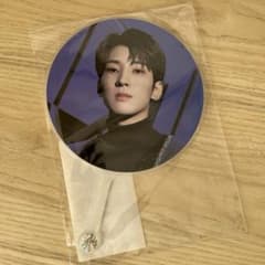 1/17以降発送 Holiday Collection ウォヌ うちわ 1/17以降発送 Holiday Collection ウォヌ うちわ - メルカリ