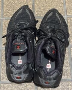 【即日発送】NIKE SHOX ブラック スニーカー 24.5cmのサムネイル