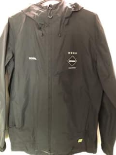 FCRB ブリストル　RAIN JACKET マウンテンパーカーのサムネイル