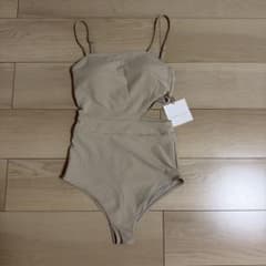 新品　CAPRICIEUX L'MAGE ワンピース水着 ベージュのサムネイル