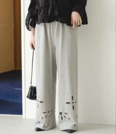 カットアウトスウェットパンツ　kastane サイズ0のサムネイル