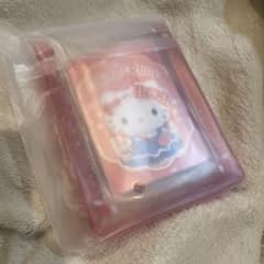 シークレットカードケース サンリオ キティのサムネイル