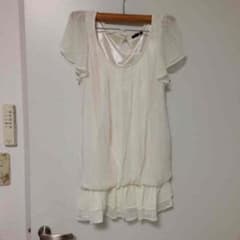 値下げ 新品 イング INGNI チュニック Mのサムネイル