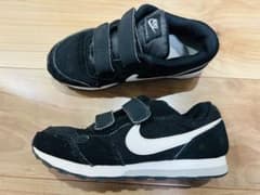 Nike ランナー2 スニーカー 19cm ブラックのサムネイル