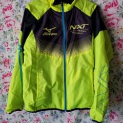 NxtミズノMIZUNOウィンドブレーカー蛍光イエローＳのサムネイル