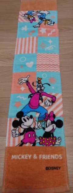 MICKEY & FRIENDS タオル 世界文化ワンダーのサムネイル