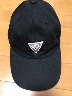 GUESS 帽子のサムネイル