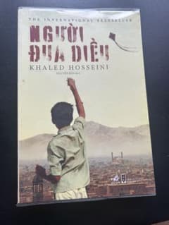 Khaled Hosseini Người Đua Diều ベトナム語版 小説のサムネイル