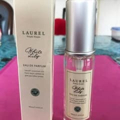LAURELのオードバルファン  ホワイトリリーの香り。のサムネイル
