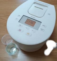 k*5様 アイリスオーヤマ 炊飯器 5合 IH式 ホワイト RC-IL50-W - メルカリ