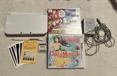 New Nintendo 3DS LL White (with charger and game cartridge)