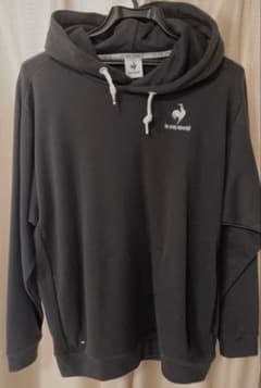 新品未使用 LE COQ SPORTIF ブラックパーカー Mサイズのサムネイル