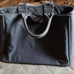 smiletk0805様専用　PRADA カナパLサイズ　グレーのサムネイル
