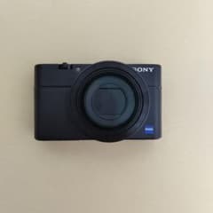 SONY RX-100　コンパクトデジタルカメラのサムネイル