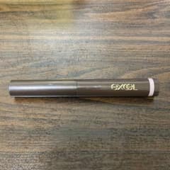 エクセル　グリームオンフィットオンアイシャドウ　GF01 フラワーベースのサムネイル