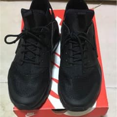 NIKE  エアハラチ オールブラックのサムネイル