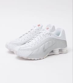 Nike Shox R4 white silverのサムネイル