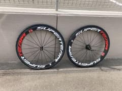 momo tuba様専用⭐︎スーパーチーム　ホイールタイヤセットのサムネイル