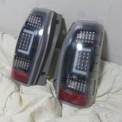 タントエグゼ　ルクラ　LEDテールランプ　ワンオフのサムネイル