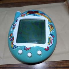 ケータイかいツー!たまごっちプラス おうちのでかたまごっちのサムネイル
