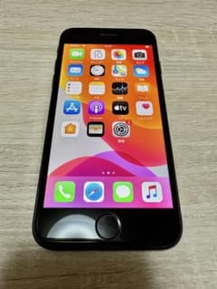 iPhone7 32GB ブラック SIMロック解除済みのサムネイル