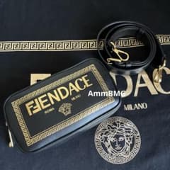 FENDI Versace フェンダーチェ ショルダーバッグ 限定 カメラバッグ 